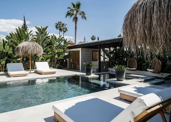Pearl - Luxury Hideaway Near Puerto Banus *