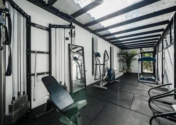 Villa Pearl - Luxury Hideaway Near Puerto Banus *