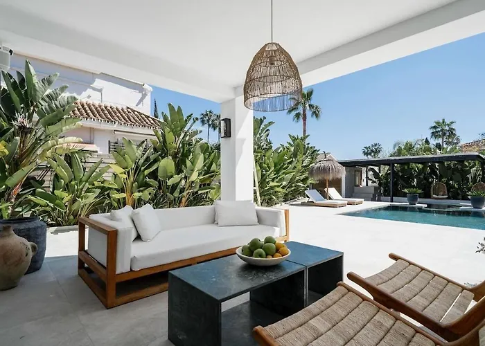 Villa Pearl - Luxury Hideaway Near Puerto Banus Marbella