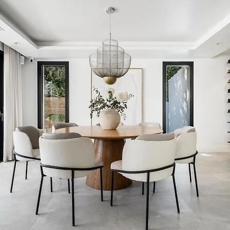 Pearl - Luxury Hideaway Near Puerto Banus